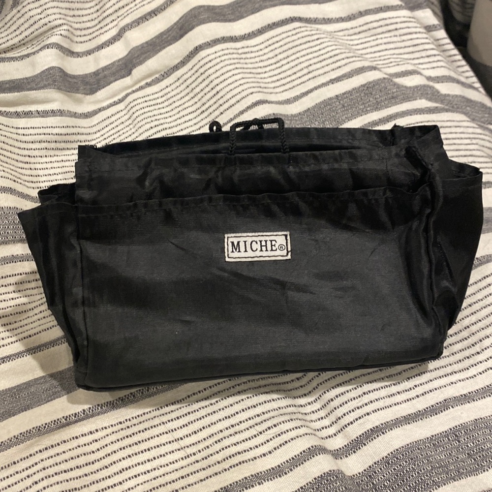 Miche purse organizer